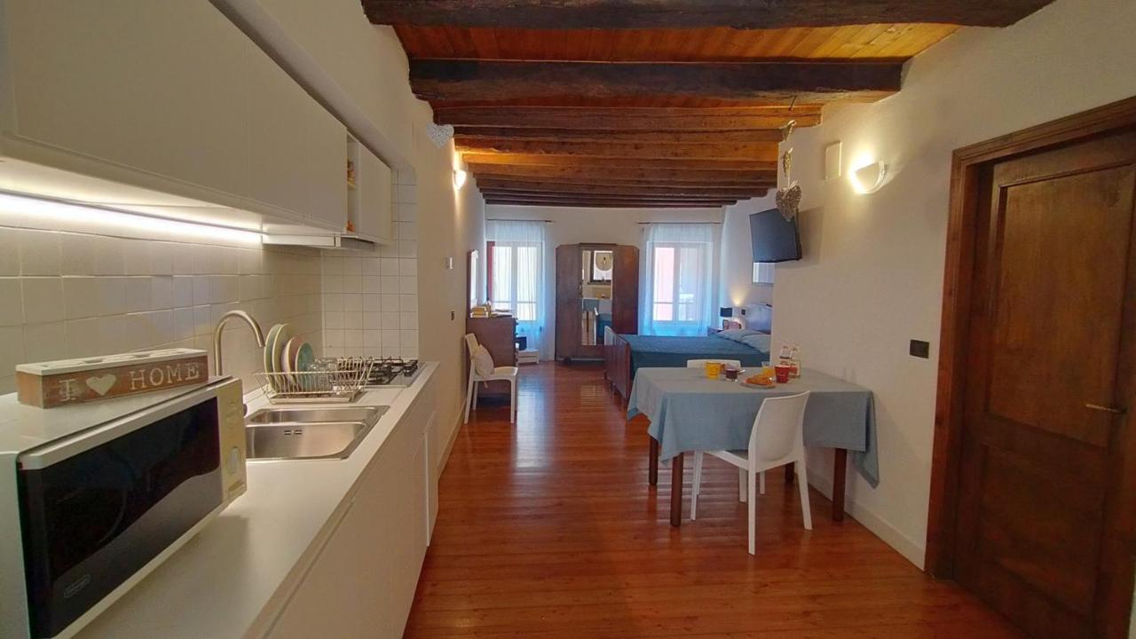 Апартаменты Accogliente Locale Con Terrazzo In Centro Storico Витторио-Венето Экстерьер фото